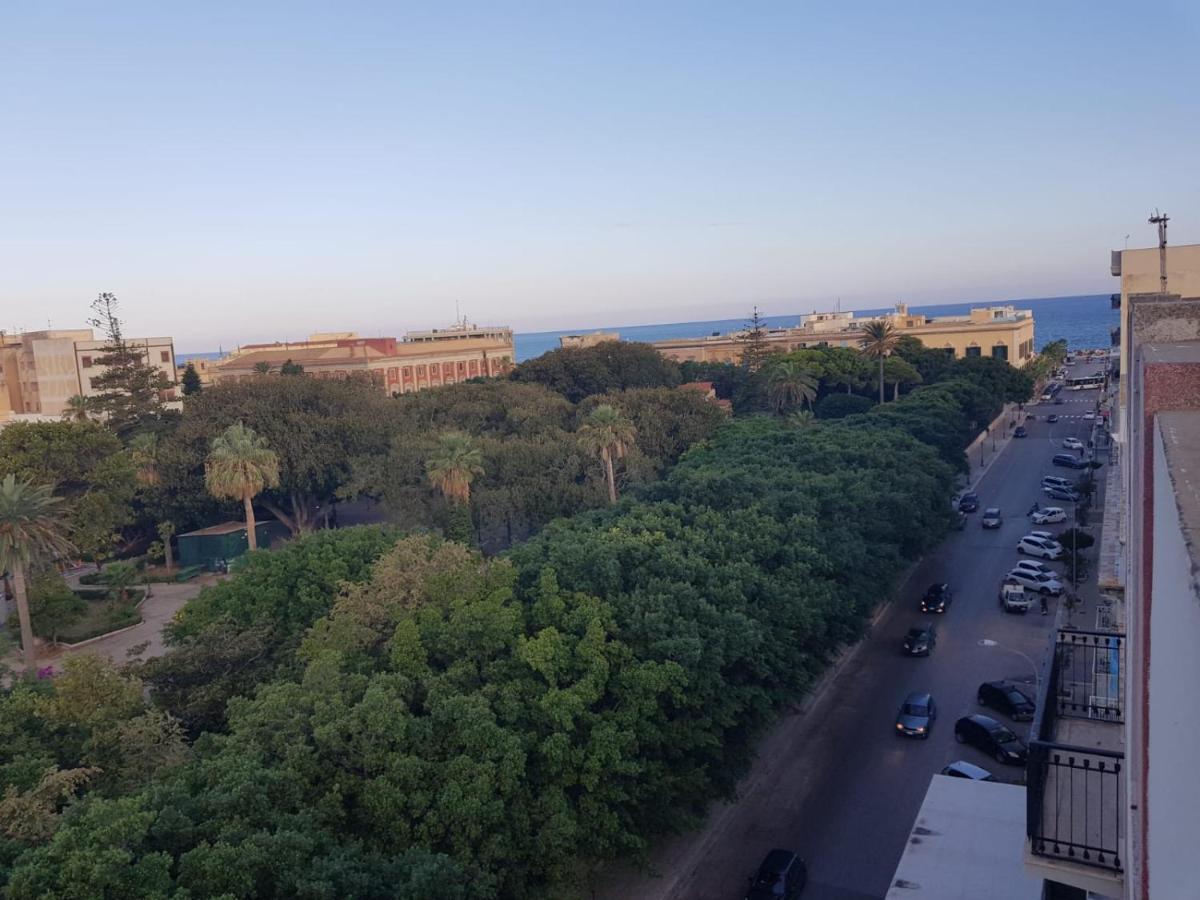 B&B Trapani Mare エクステリア 写真